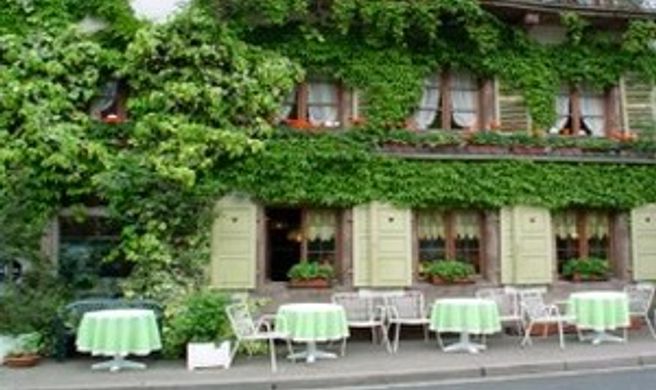 Hotel Aux Trois Roses Exterior