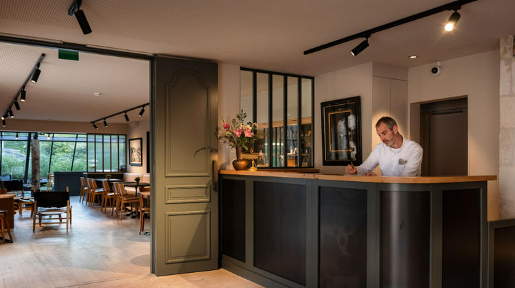 Le Saint-Nicolas Hotel Lobby