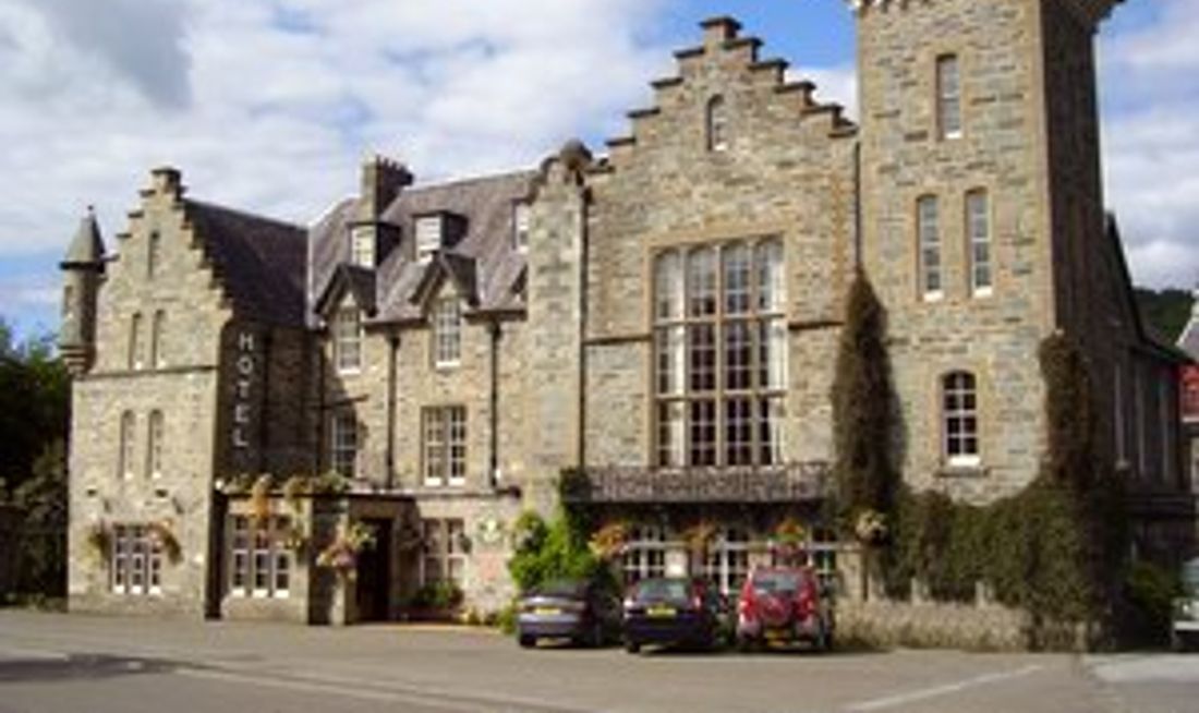 Birnam Hotel Exterior