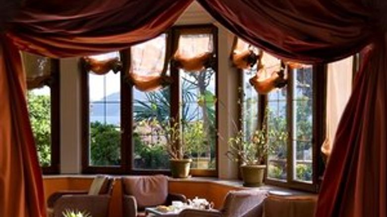<b>Chateau de la Tour Lobby</b>