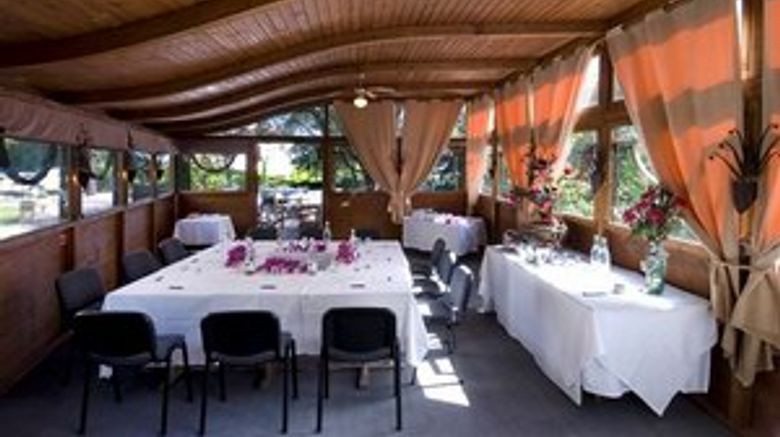 <b>Chateau de la Tour Meeting</b>