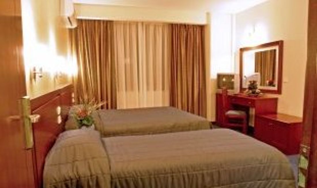 Golden City Hotel Room