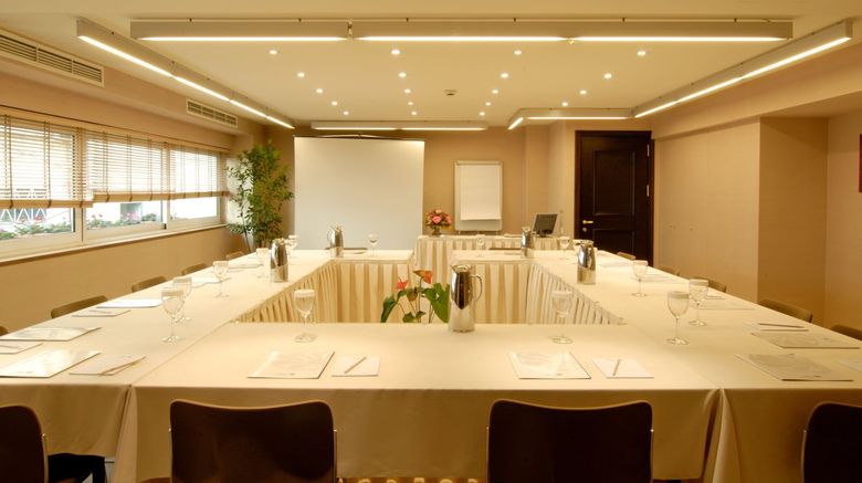 <b>Hera Hotel Meeting</b>