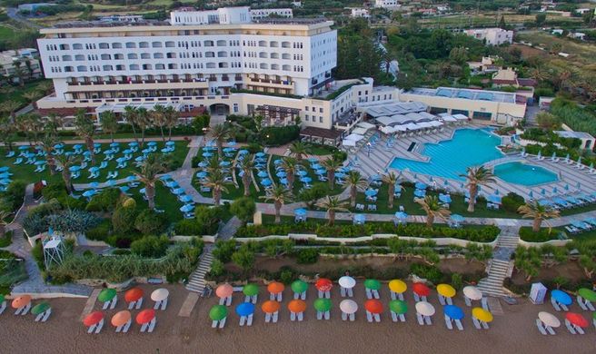 Creta Star Hotel Exterior