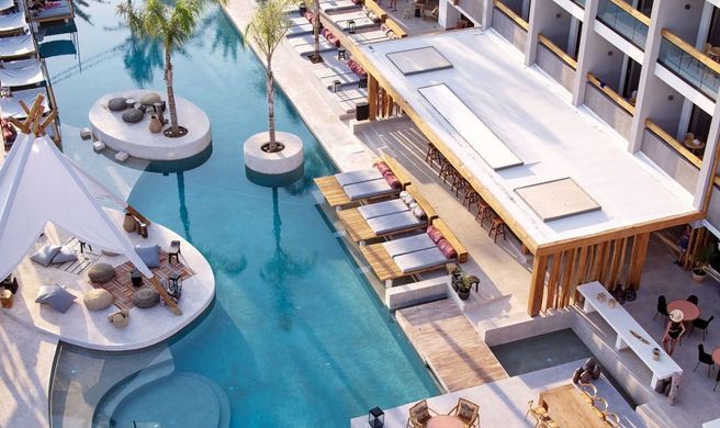 Syntopia Hotel Exterior