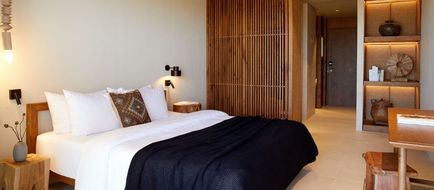 Syntopia Hotel Room