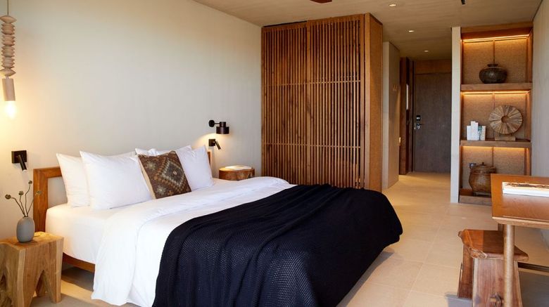 <b>Syntopia Hotel Room</b>