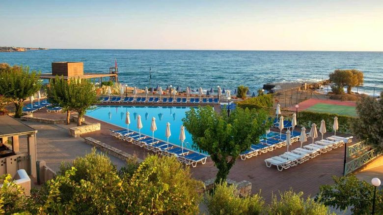 Silva Beach Hotel Exterior