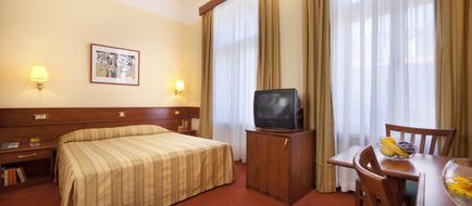 Hotel Palace Bellevue Room