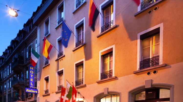 Hotel AlaGare Lausanne Exterior