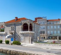 Hotel Lapad Exterior
