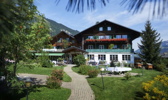 Hotel Waldrand Exterior
