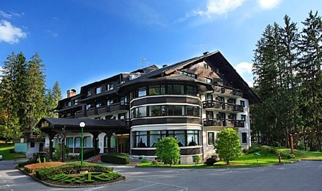 Hotel Ribno Exterior