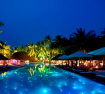 Kuramathi Island Resort Pool