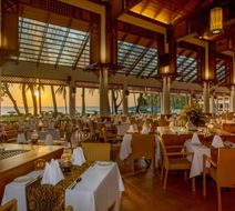 Kata Thani Hotel & Beach Resort Restaurant