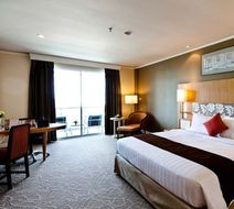 Royal Princess Larn Luang Bangkok Room