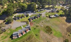 Fort Ross Lodge