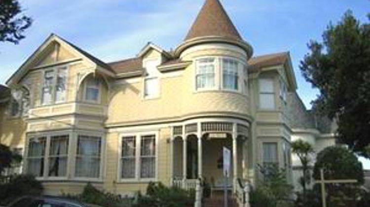 Gosby House Inn Exterior