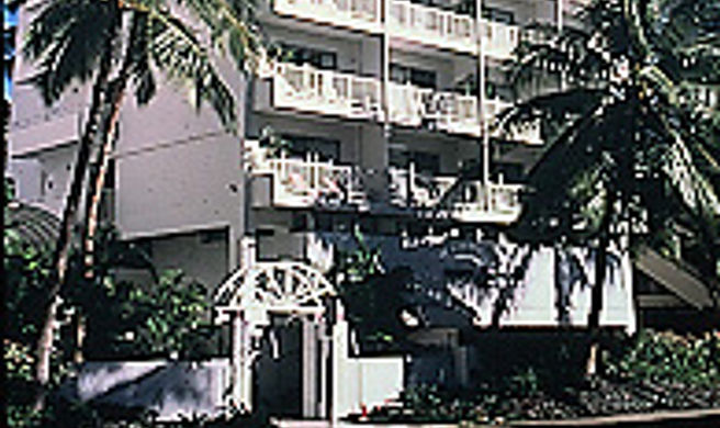 Oasis Hotel Waikiki Exterior