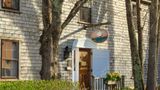 <b>Seven Sea Street Inn Exterior</b>