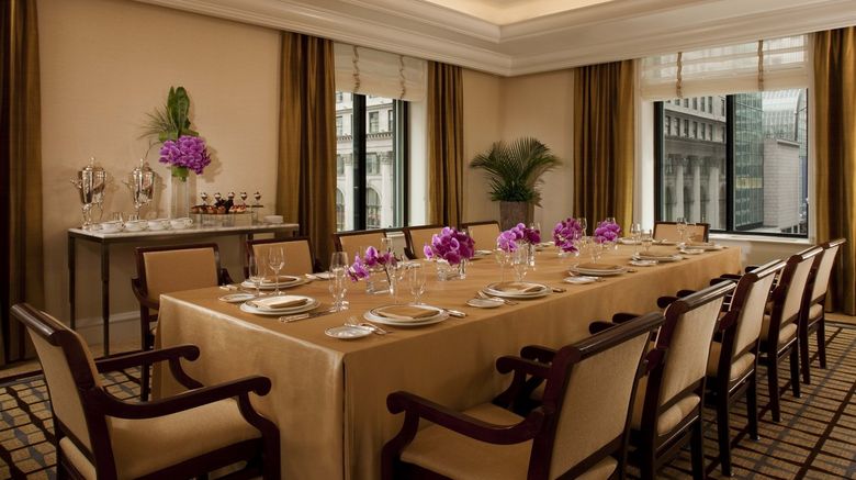 <b>The Peninsula New York Banquet</b> <b>The Peninsula New York Banquet</b>