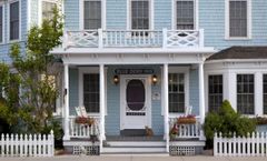 The Blue Dory Inn