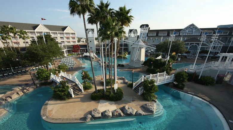 <b>Disney's Yacht Club Resort Pool</b> <b>Disney's Yacht Club Resort Pool</b>