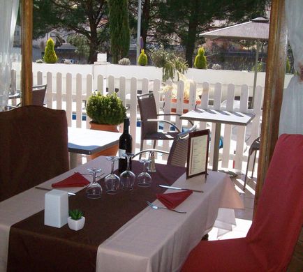 Grand Hotel Reine Amelie Restaurant