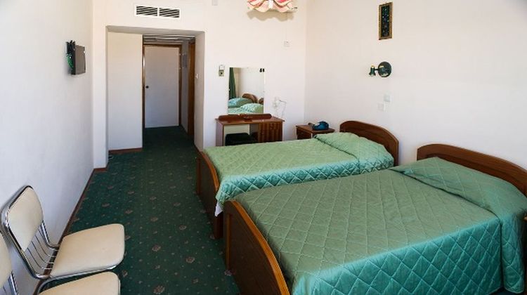 Marion Hotel Room