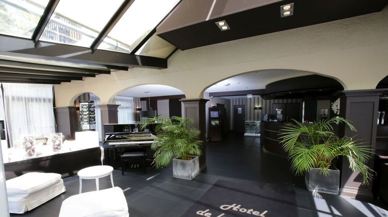 Hotel De la Plage Lobby