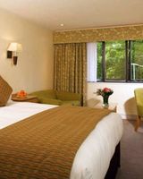 Redwood Hotel & Country Club
