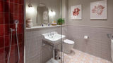 <b>Albion Hotel Room</b>