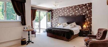 Craig-y-Dderwen Riverside Hotel Suite