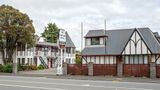 Castles Motel Exterior
