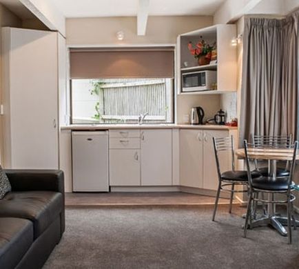 Castles Motel Suite