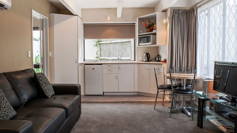 <b>Castles Motel Suite</b>