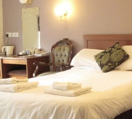 The Riverside Hotel Room