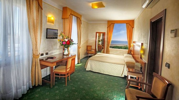 Venezia 2000 Hotel & Residence Suite