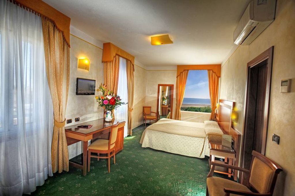 Hotel residence venezia 2000 outlet