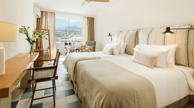 Precise Resort Tenerife Room