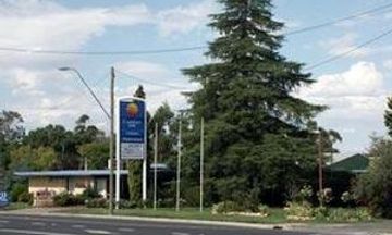 The Plainsman Motel