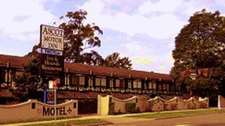 Golden Chain Ascot Motor Inn Exterior