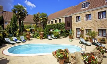 Greenhills Country Hotel