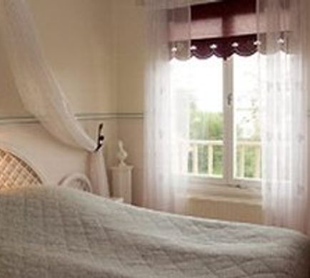 Hanohus Hotel Room