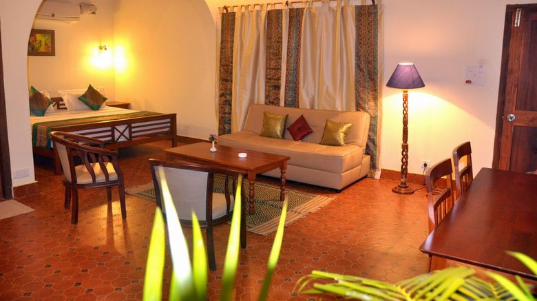 <b>Summer Sands Beach Resort Hotel Room</b> <b>Summer Sands Beach Resort Hotel Room</b>