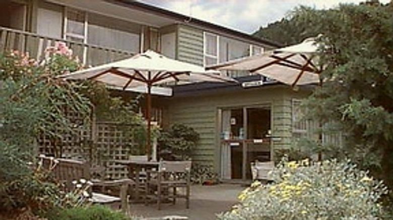<b>Autoline Motel Exterior</b>