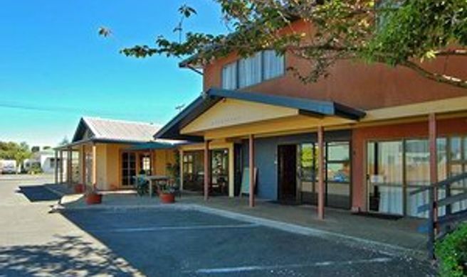 Alma Motel Wanganui Exterior