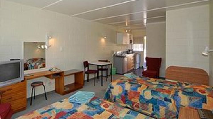 Alma Motel Wanganui Room
