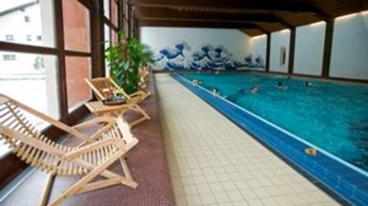 Disentiserhof Hotel Pool