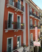 Moderno Hotel